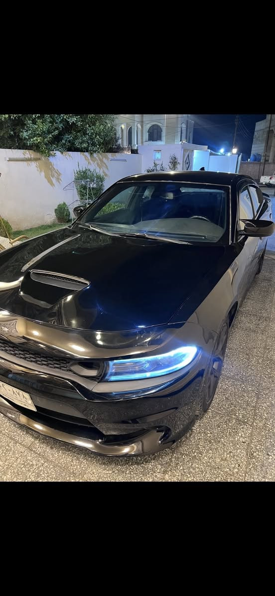 السلام عليكم دودج جارجر 2019 GT
السعر 196 وبيهة مجال قليل
رقم بغداد
بنيد مبدل
 وحالوب خفيف بالقمارة 
العنوان بغداد 
مامتواجد فيس 
واتساب او اتصال فقط
***********
