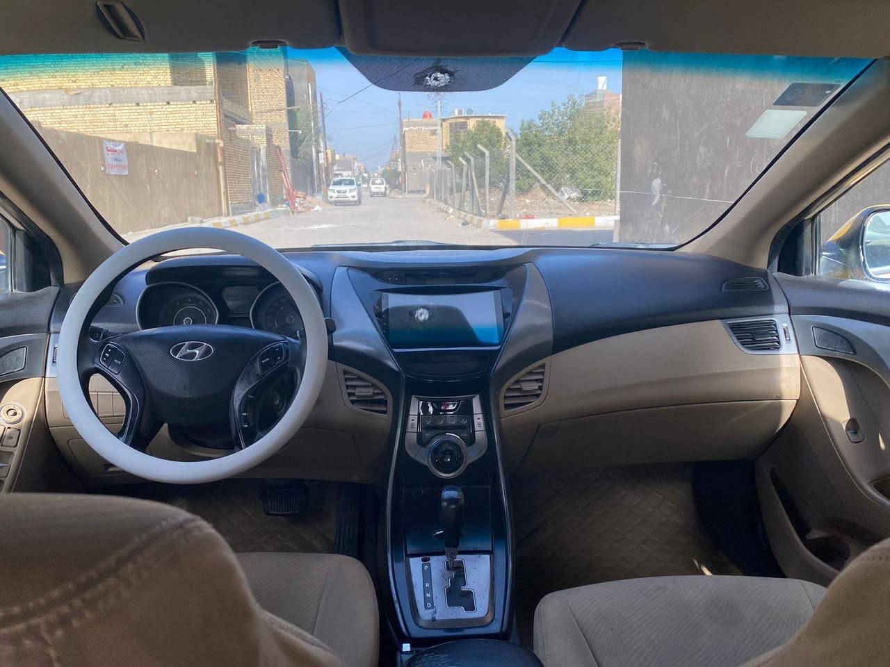 النتره خليجي مديل 2014 سياره أحله من الصوره وجاهزه على اخر حبايه مكينه وكير وحداديه مكفولات بيه بس 3 قطع تبديل بدون ضربه *********** انتصل على الرقم وستفسر أكثر أنه مكلف بل نشر السعر 105
