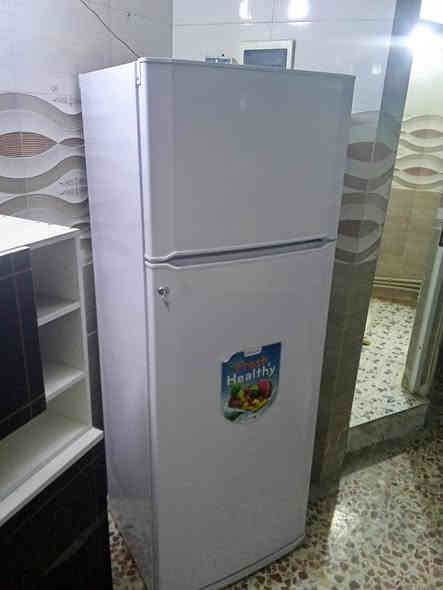 اثاث بيت كامل للبيع كله جديد طگ كارتون صارلهن شهر ابيعهن كلهن بسعر واحد مكاني البياع ***********
