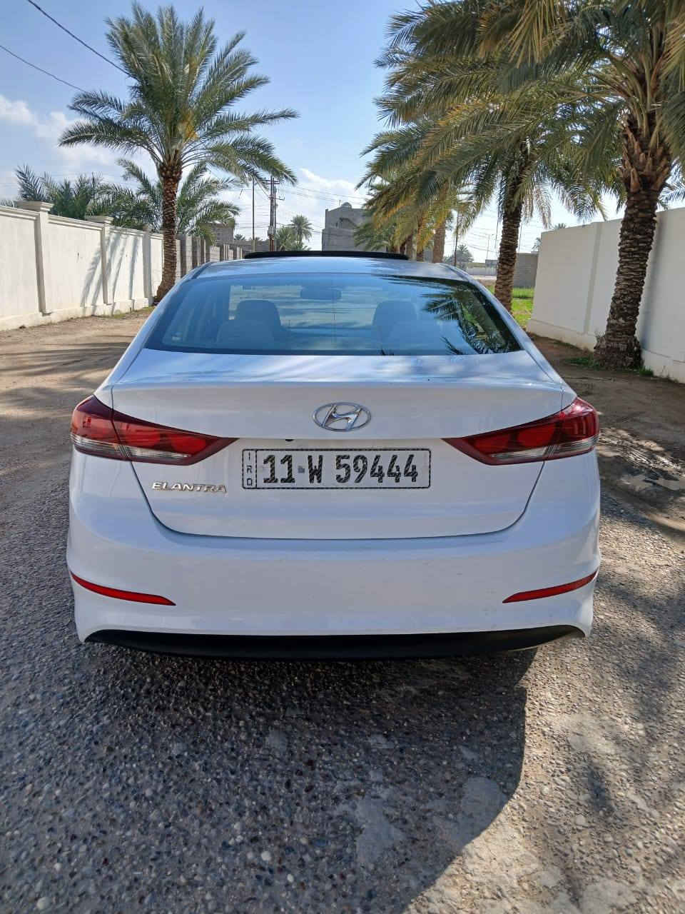 السلام عليكم للبيع النترا خليجي ٢٠١٧ رقم بغداد محرك ٢٠٠٠ تحويل ثاني يوم كفاله من الصبغ والتبديل والحادث فقط بالدوسه جوه الباب الخلفي شي قليل كير محرك كفاله تبريد منظومه جديده ماشيه ١٧٤ مواصفاتها معروفه
السعر 150 ورقه
للاتصال  ***********
