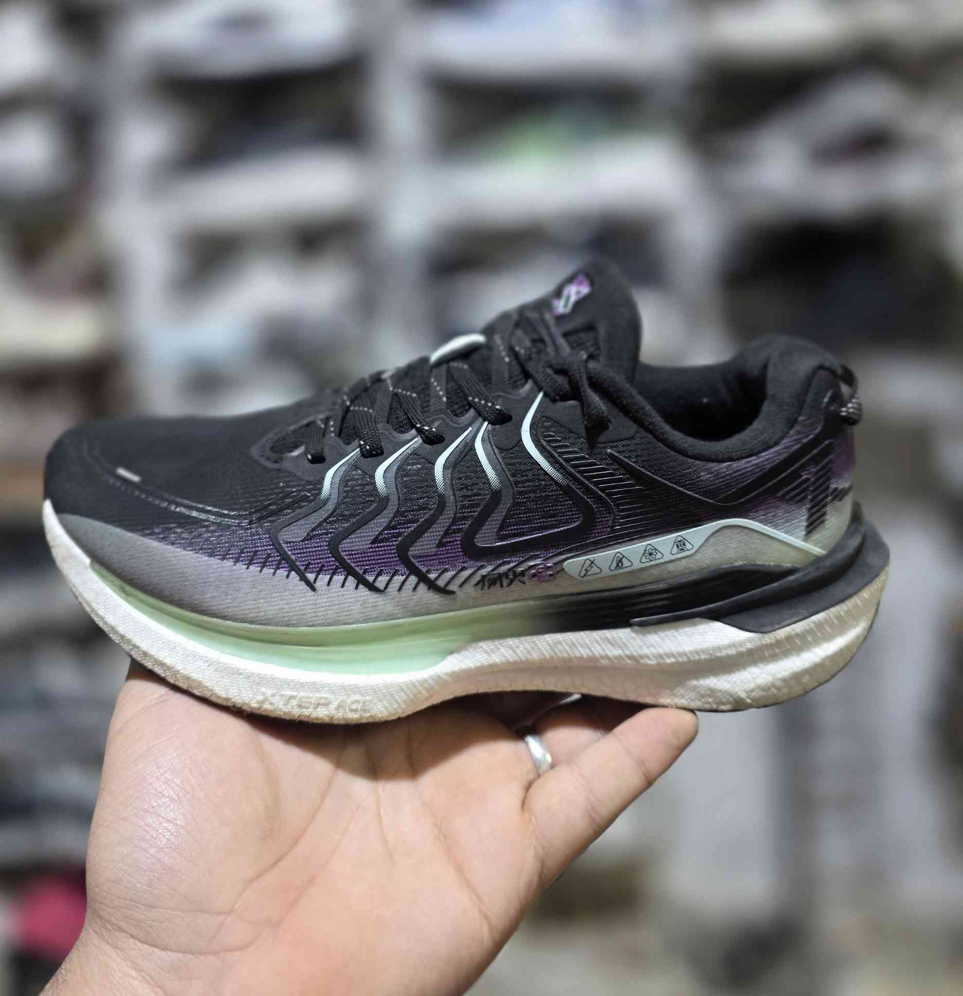 تم وصول وجبة احذيه  اصلي  ( ماركات  )
جديد وليس باله 
#احذية_شبابي 
قياسات من 35_ 40 
قرية السندية قرب (مدرسة الاضواء)

استفسار مراسلة الصفحة
#يوجد_توصيل_لجميع_محافظات


**إذا كنت صاحب هذا الإعلان وتريد حذفه لأي سبب، رجاءا أرسل رسالة إلى الدعم الفني**