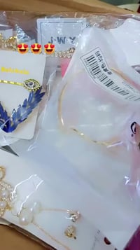 اكسسورات جمله سعر البوكس 30شامل توصيل للحجز مراسله وتساب 07877241246