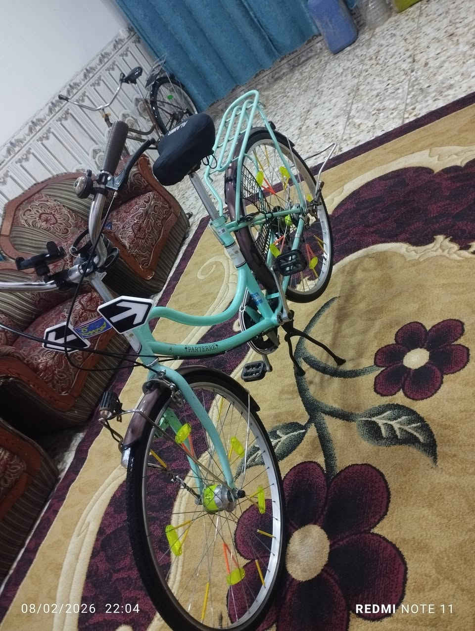 سلام عليكم بايسكل للبيع حجم 26 صيني موديل 2019 بايسكل حاوية على أيدي نضيف حيل حيل بريكات عكرب كلا شغال تخم تاير جديد حساس امامي المكان بابل قرب معسكر المحاويل السعر 140 وبي مجال للاستفسار ***********
