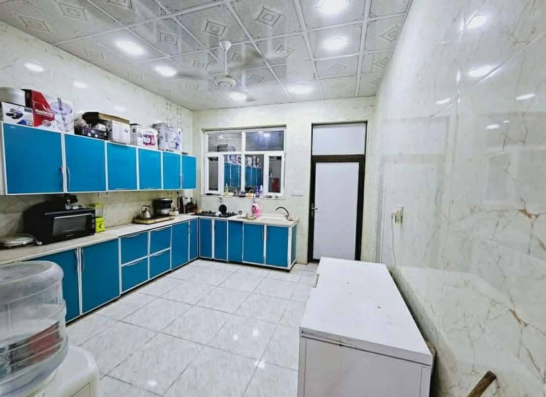 🔶 #بيت_حديث_في_ال36
🔶 #المساحة_305_متر_2023
🔷 #التفاصيل طابق واحد ثلاث غرف نوم
       شارع 20 مقابيل الحولي 
🔷مكتب خالد للعقارات / الحيدرية / شارع المحافظة قرب افران العامل 
☎️ الاتصال :
               ***********
               ***********
