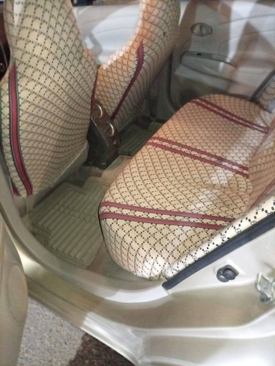 سلام عليكم للبيع سياره نيسان سني
مصري مديل 2023 سياره كفاله عامه 
رقم. اربيل وكاله عامه تخم تاير  مكينه كير تبريد حداديه كله جديد سعر 112 وبيه مجال مكان بصره قضاء المدينه اتصل ***********
