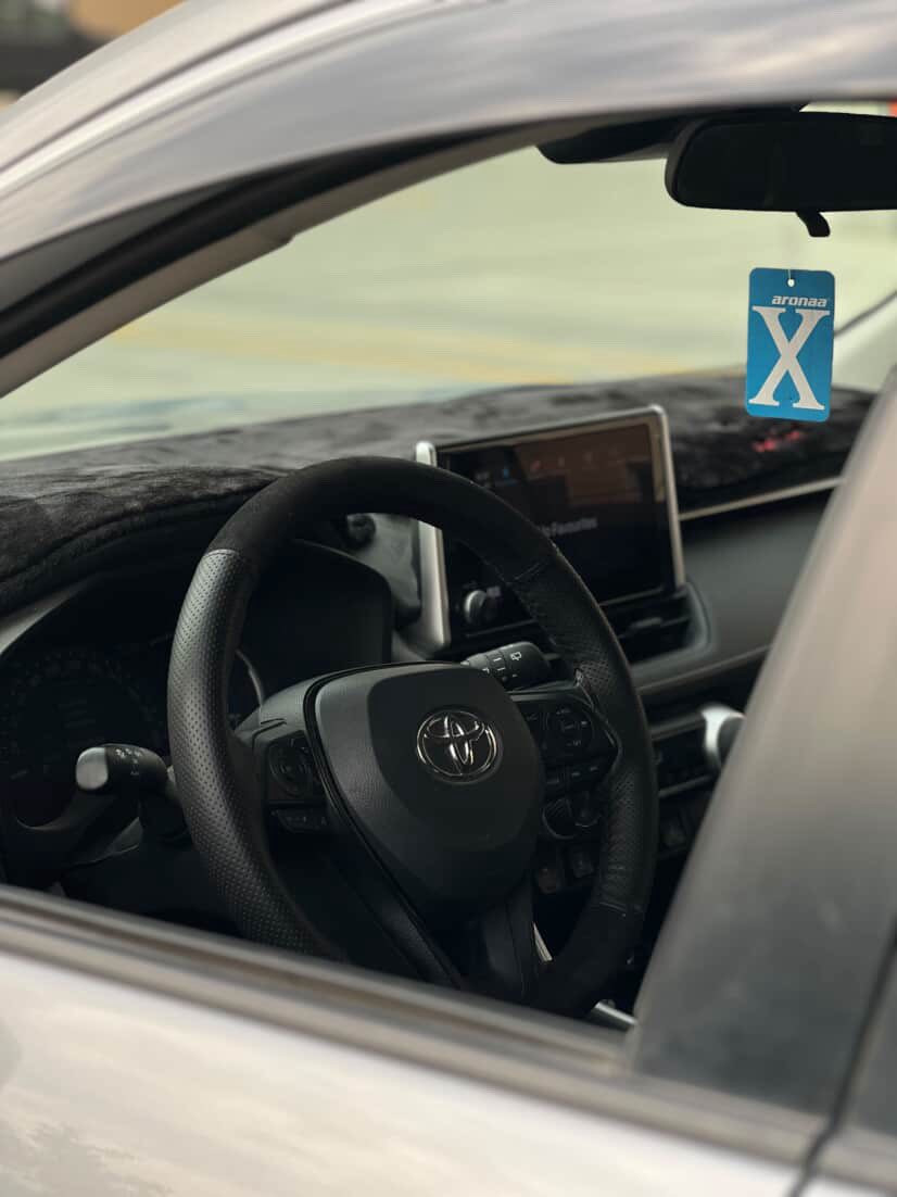 Rav4 2023 LE
رقم بغداد باسمي تحويل ثاني يوم ماشية 75 الف كيلو حقيقي
السيارة حادثها جانبي ٣ قطع باب وجاملغ مبدل وباب نفسه مصلح جهه
الراكب بدون ايرباك
السياره عليها دوسات جانبية وسيبايه وشوته و درج بلادي
رقم بغداد تحويل ثاني يوم 
***********
مكانهة بغداد حي الخضراء
