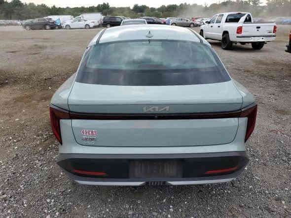 بالطريق ابيع واصله عمان بدون كمرك  السعر ١٤٠ ***********
