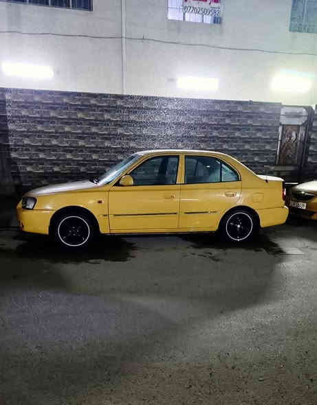 السلام عليكم فيرنا موديل 15 ب اسمي معيودة اصفاحهة للجماليه تخم تاير جديد سيارة احلا من صور تجي وتشوف بعينك مكاني بغداد رقمي *********** سيارة جاهزة للشارع سنويه جديده هيئة مصفرة سعر75 وبيها مجال
