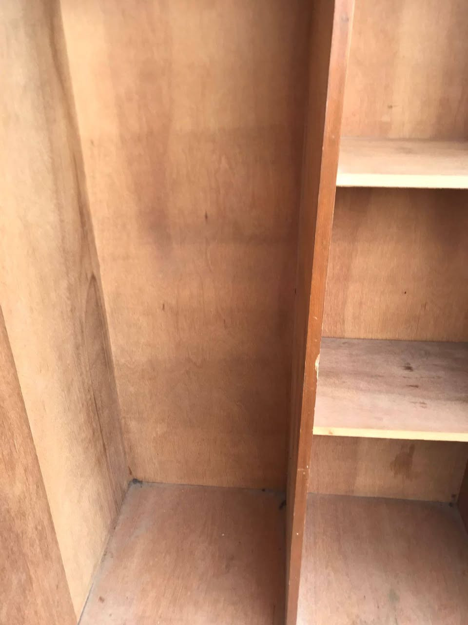 السلام عليكم
كنتور اربع أبواب ملحق صاج
السعر ١٧٥
المكان الكريعات مقابل مطعم البلام العائلي
موبايل ***********
لانرد على التعليقات فقط الاتصال
