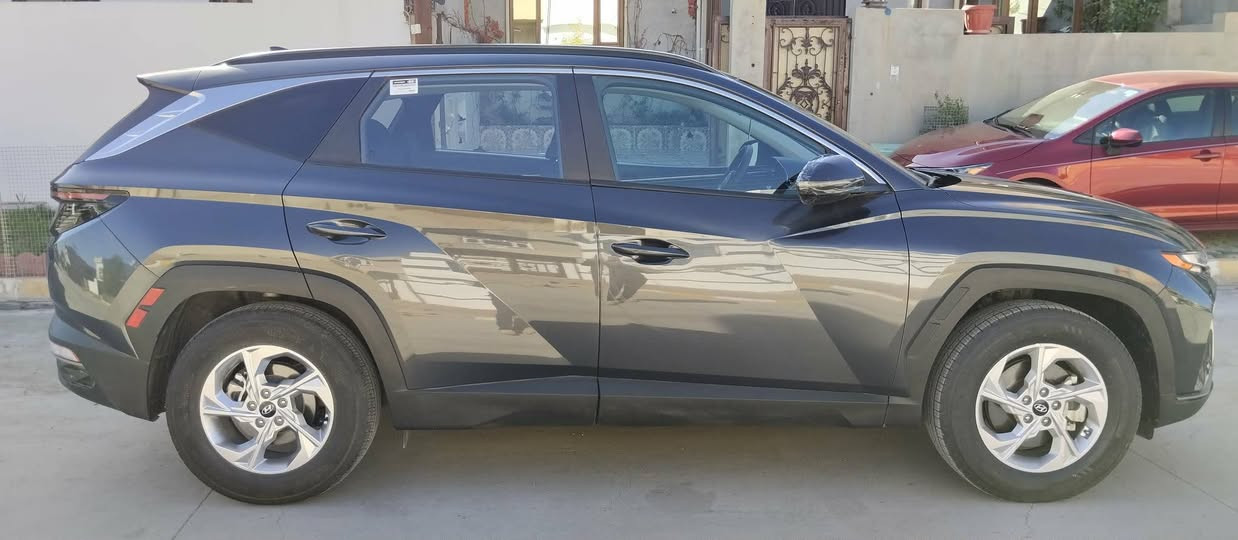 توسان أمريكي موديل ٢٢گير اوتوماتيكية بدون ارباك حادثها صبغ ربع بونيت فقط باقي كلها ليبل واحد مكاني كركوك ***********
