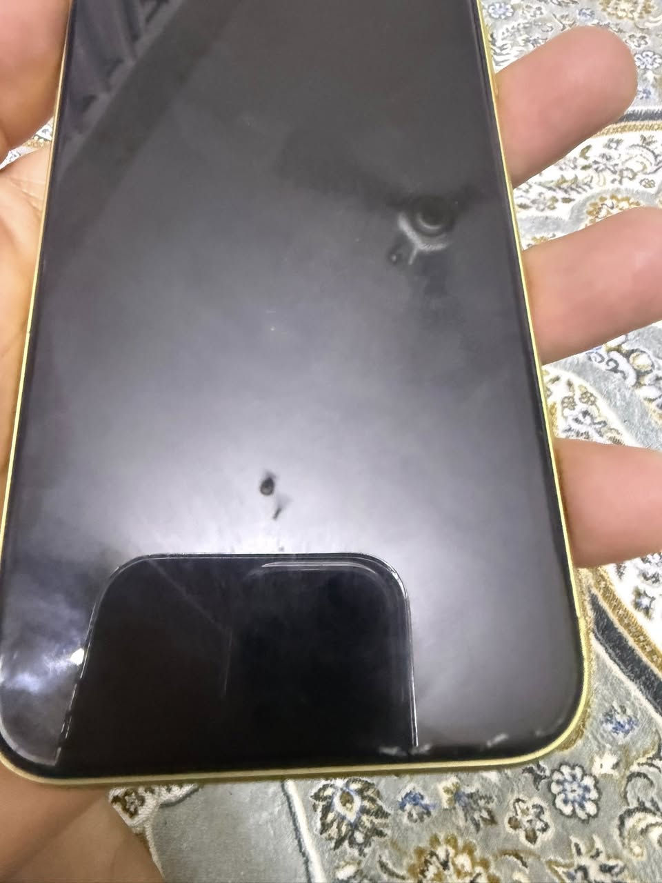 السلام عليكم ايفون ١١ عادي ذاكرة ١٢٨ مبدل بطارية وشحنة كلش زين وبي فطر ناعم ما مبين سعر خاص مكان بغداد بلديات ***********
