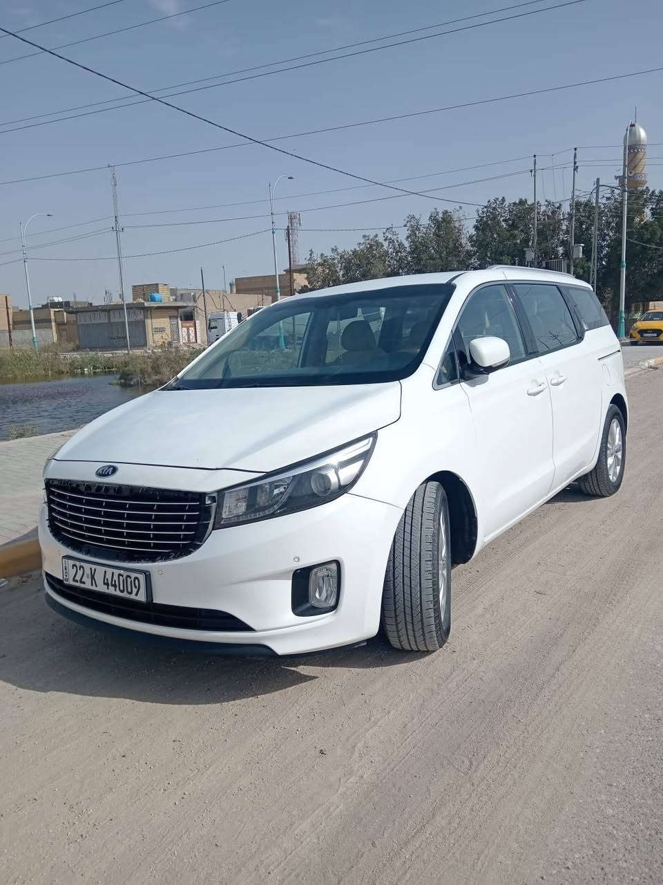 سلام عليكم كيه كرنفال موديل 16 سياره جهزه كير مكينه حداديه تخم تاير ***********
