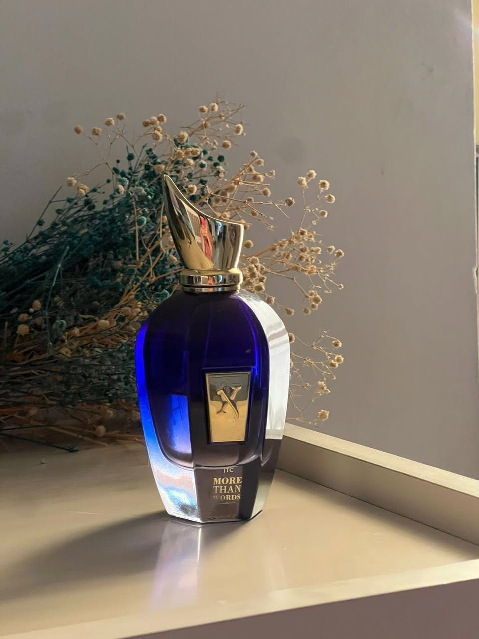 السلام عليكم عطر Nawab of oudh من دار ارماندو جيان يحتوي كمية مثل ما موضح السعر المطلوب ١٠٠$
العطر الثاني 
مور ذان ووردز من الدار الايطالية زيرجوف يحتوي كمية مثل ما موضح السعر المطلوب ١١٠$
العطر الثالث 
كريدو من دار نيشان تيستر بدون باكيت الكمية كما موضحة 
60$ السعر المطلوب
العطر الرابع عطر Reigo من زيرجوف تيستر بدون باكيت الكمية ثلاث ارباع او اقل بقليل السعر المطلوب 70$
العطر الخامس 
Purple fig تيستر بدون باكيت يحتوي على نفس الكمية 
كما موضح بالصورة السعر المطلوب 70$


**إذا كنت صاحب هذا الإعلان وتريد حذفه لأي سبب، رجاءا أرسل رسالة إلى الدعم الفني**