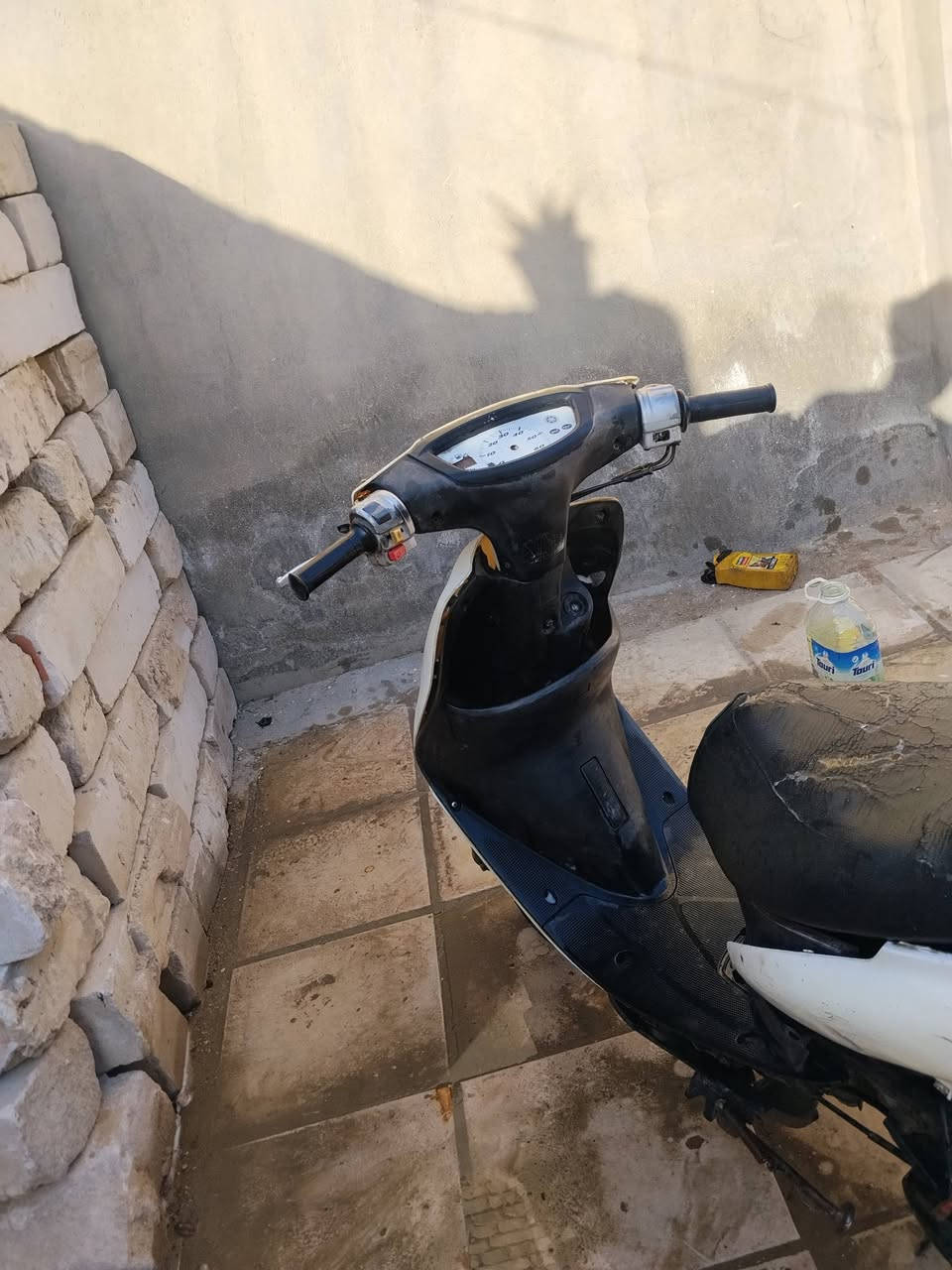 سلام عليكم دراجة يامها عصفورية للبيع
(ماتشتغل) بيها عطل بسيط كابريتر اعتقد ابيع كومة حديد
السعر ١٢٠ وبي مجال المو شراي لايتعبني


**إذا كنت صاحب هذا الإعلان وتريد حذفه لأي سبب، رجاءا أرسل رسالة إلى الدعم الفني**