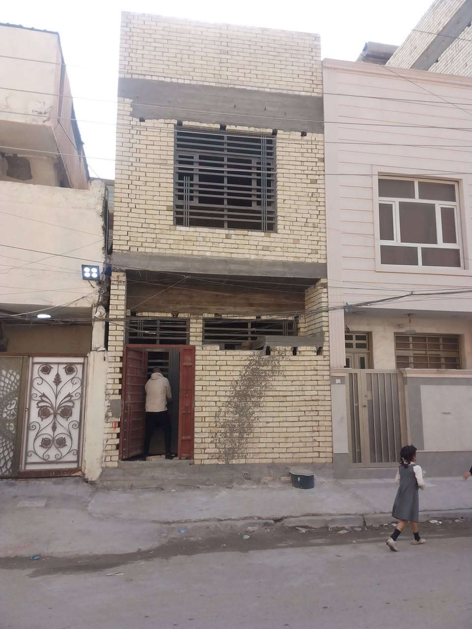 سلام عليكم بيت هيكل للبيع م 43 متر قرب مدرسة السماحة السعر ع خاص// ***********
