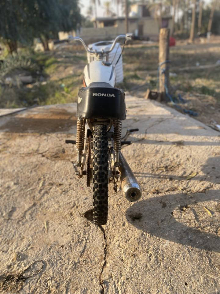 سلام عليكم شباب دراجه اربعه كير نضيفه شوفت عينك لا تبخير ولا تنقيص ولا نضيح دراجه حلوه شوفت عينك كلك كلك الشراي بي خير ويدلل مكانه طوريج سعره ٢٠٠ وبيه مجال بسيط رقمي ***********
