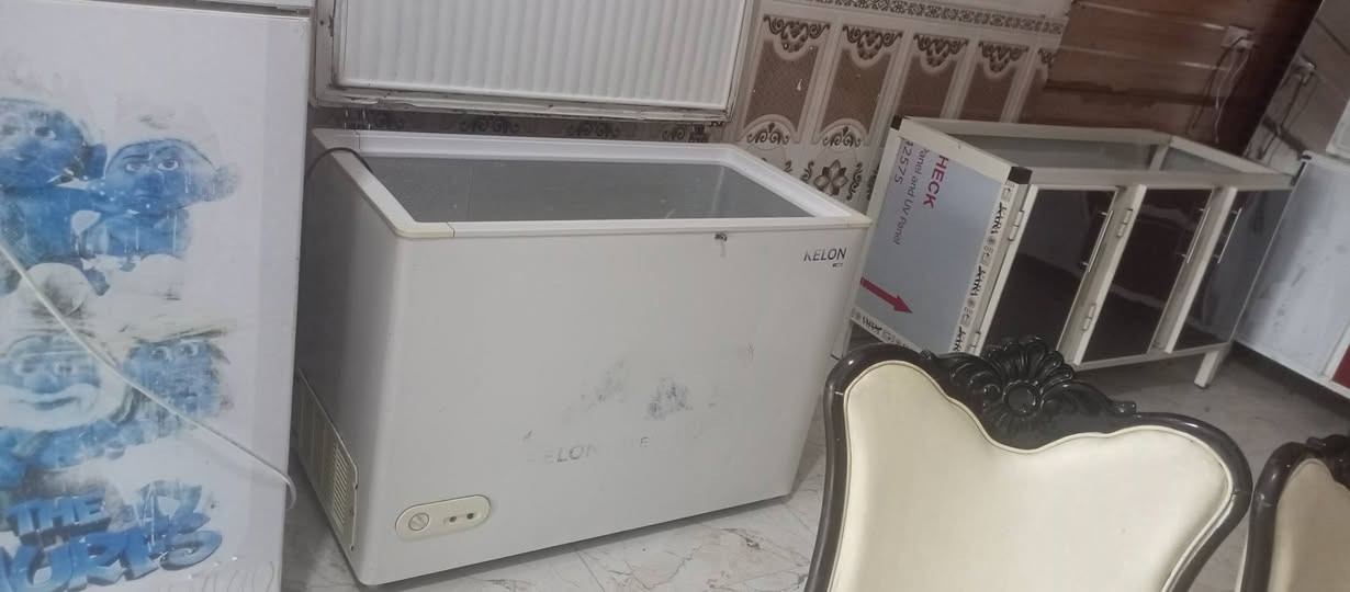 مجمدات البيع الحمره سعر 165
البيضه سعره 175 العنوان تميم 8 شباط


**إذا كنت صاحب هذا الإعلان وتريد حذفه لأي سبب، رجاءا أرسل رسالة إلى الدعم الفني**