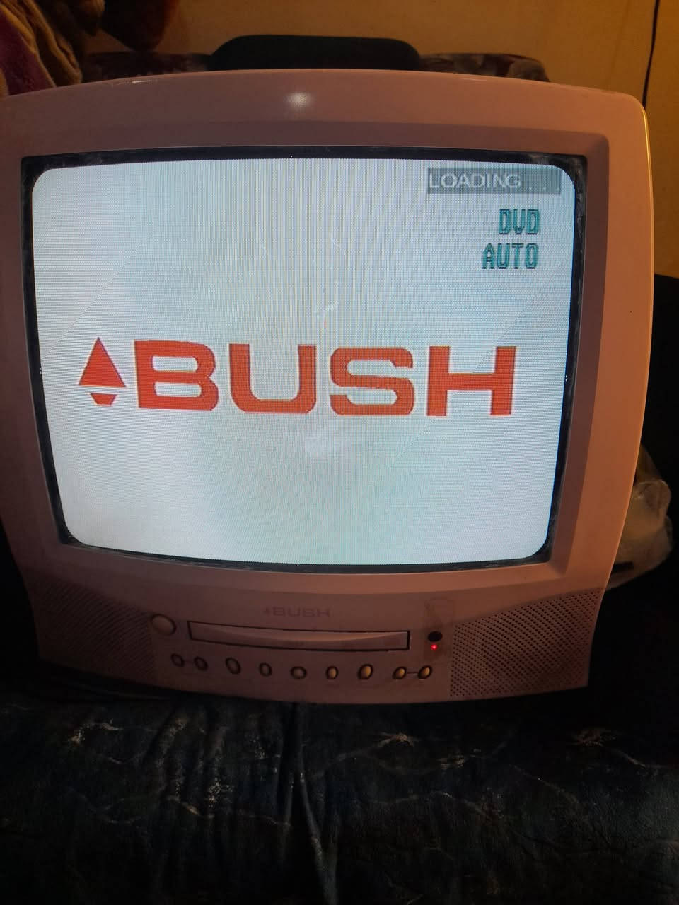 4 تلفزيونات للبيع 2 حجم14 كونكا و2 حجم21 شغالات كامل مع الريمونت العنوان البياع


**إذا كنت صاحب هذا الإعلان وتريد حذفه لأي سبب، رجاءا أرسل رسالة إلى الدعم الفني**