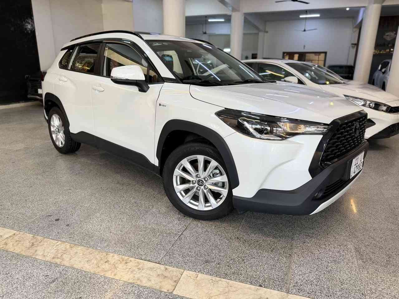 كورلا كروز
 2025
مستخدم عداد المسافه 18000 Km
مكفوله كفاله عامه 
رقم بغداد مشروع وطني تحويل ثاني يوم
مواصفاته 
محرك 2.0
داخل لون مشمشي 
مقاعد جلد 
فتحه سقف 
رادار امامي 
بصمه 
هندبريك كهرباء 
تبريد قطعتين 
تحكم ستيرن 
شاشه كبيره 
كامره خلفيه 
تحديد مسار
حمالات 
بلوجكتر 

العنوان بغداد الكراده 

‏***********
