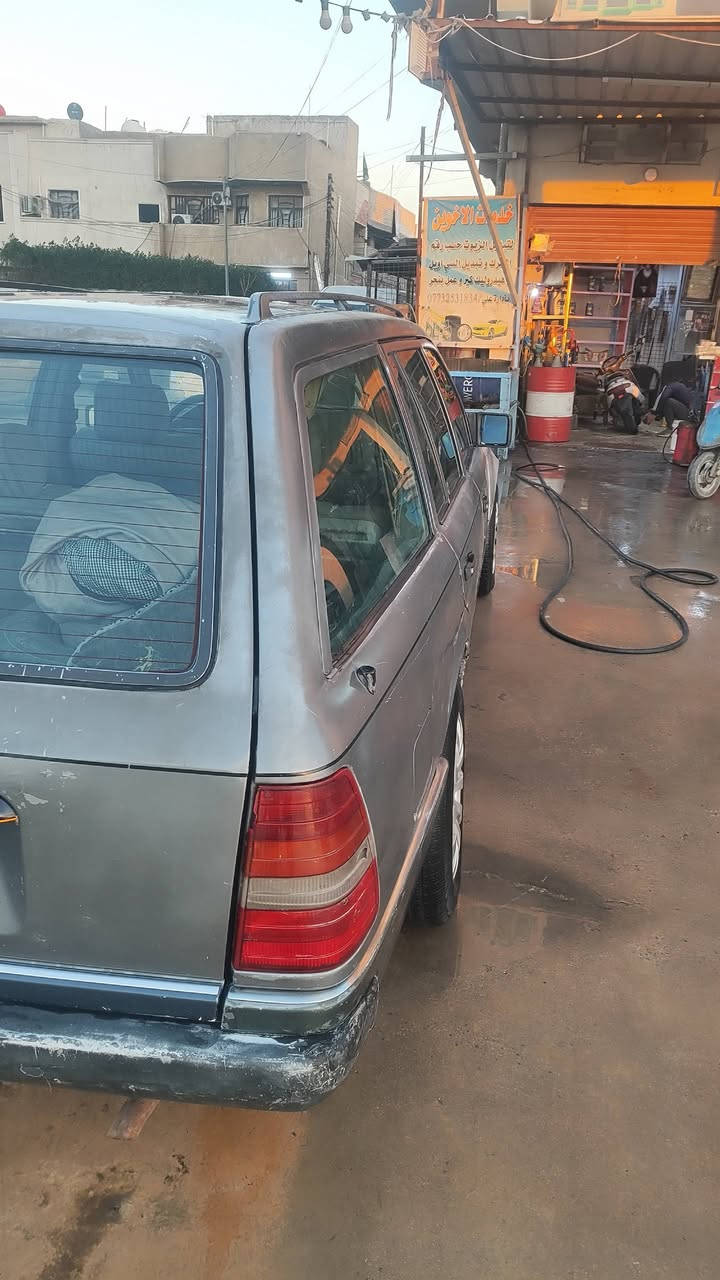 سلام عليكم مارسدس دب ستيشن مديل 92محرك بطه لا تبخير ولا صرف المراوس فقط. تحياتي مرسله وتساب ***********
