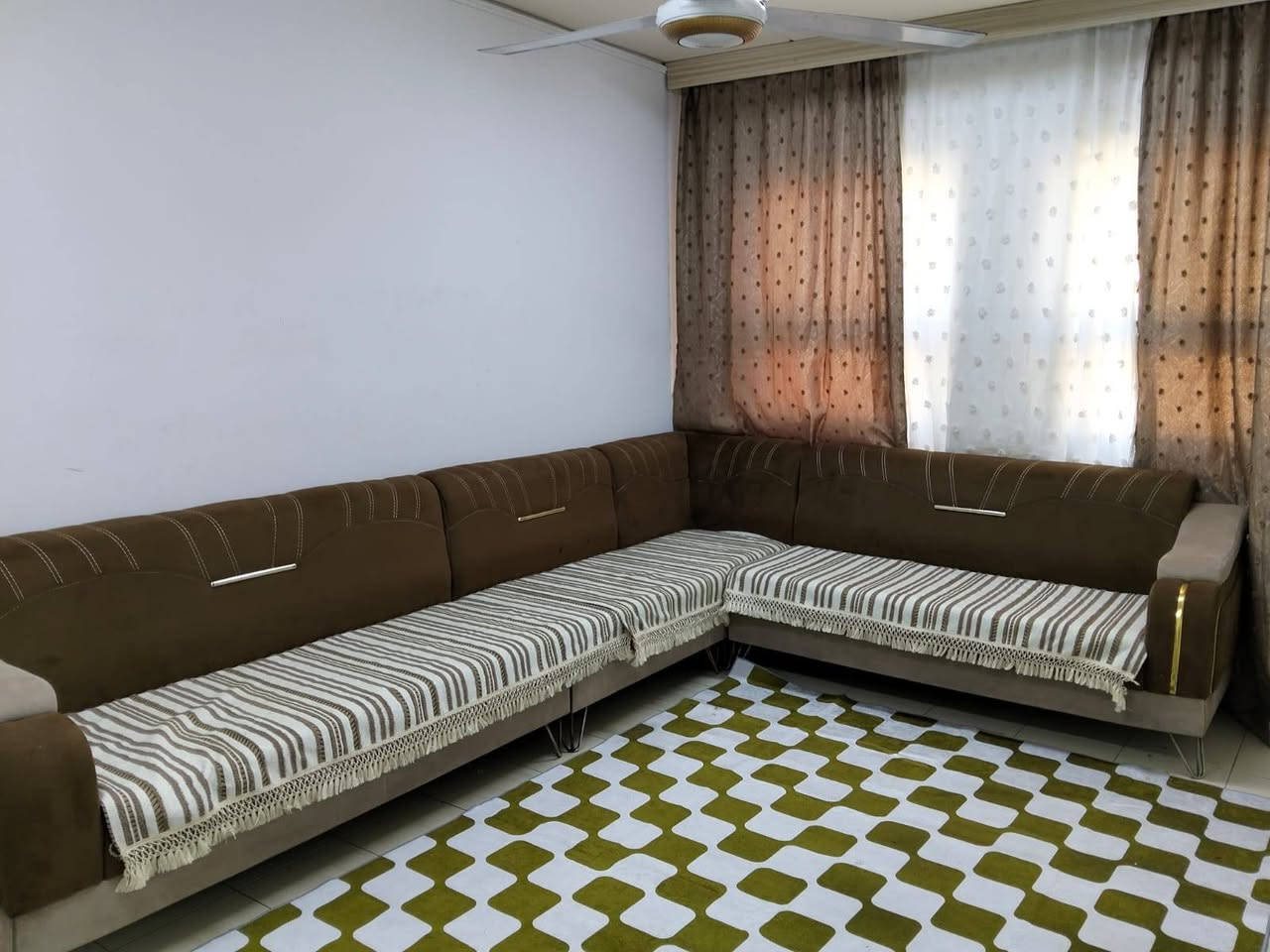 للبيع
المكان بسماية
***********
