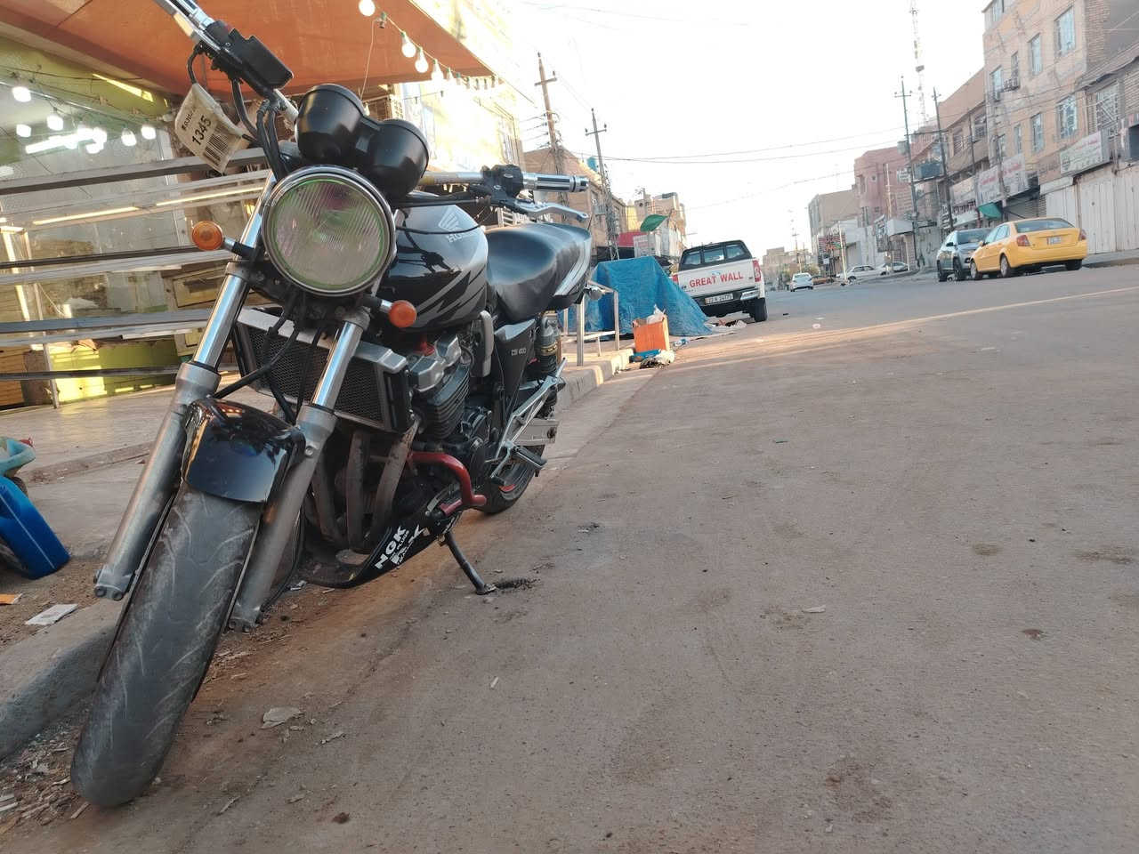 CB400
دراجة مكفولة 16 ولف هايبر
شلعتهه تخوف مال جناي  عارضهه 17$ بيهه مجال

*********** واتساب وماسنجر فقط
