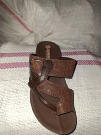 شروة أحذية • رجالي نسواني ولادي • اقل طلب ١٠٠٠ جوز