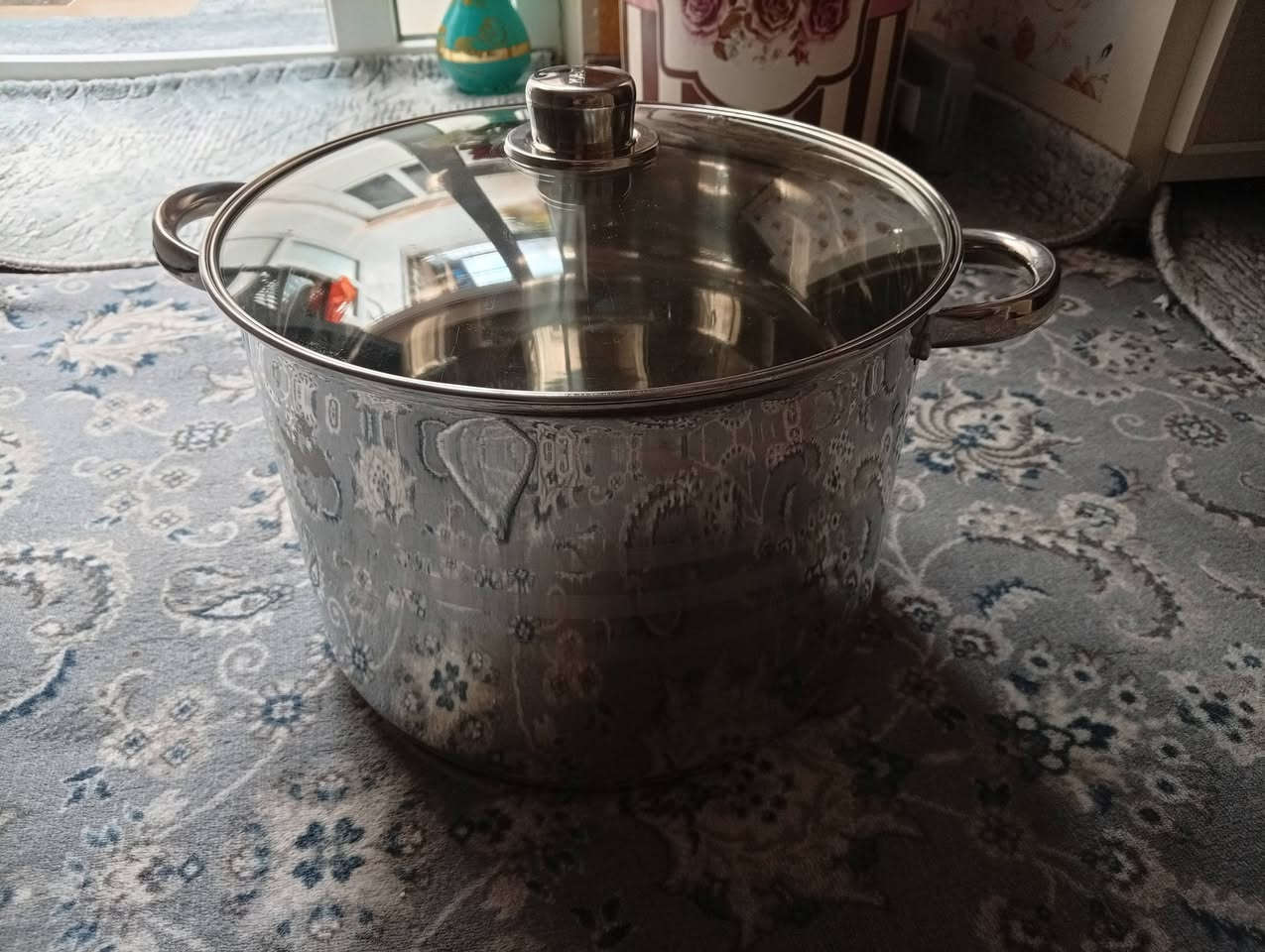 4 قازان ستيلى اصلى سويسرى كلك باقز 2مستعمل كيمن و 2زيك صفرن نه هاتينه استعمالكرن


**إذا كنت صاحب هذا الإعلان وتريد حذفه لأي سبب، رجاءا أرسل رسالة إلى الدعم الفني**