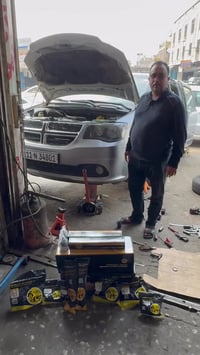 دوج كرفان 2017 خطارنا من محافظة الديوانية صيانه الصدر الامامي حسب العر...