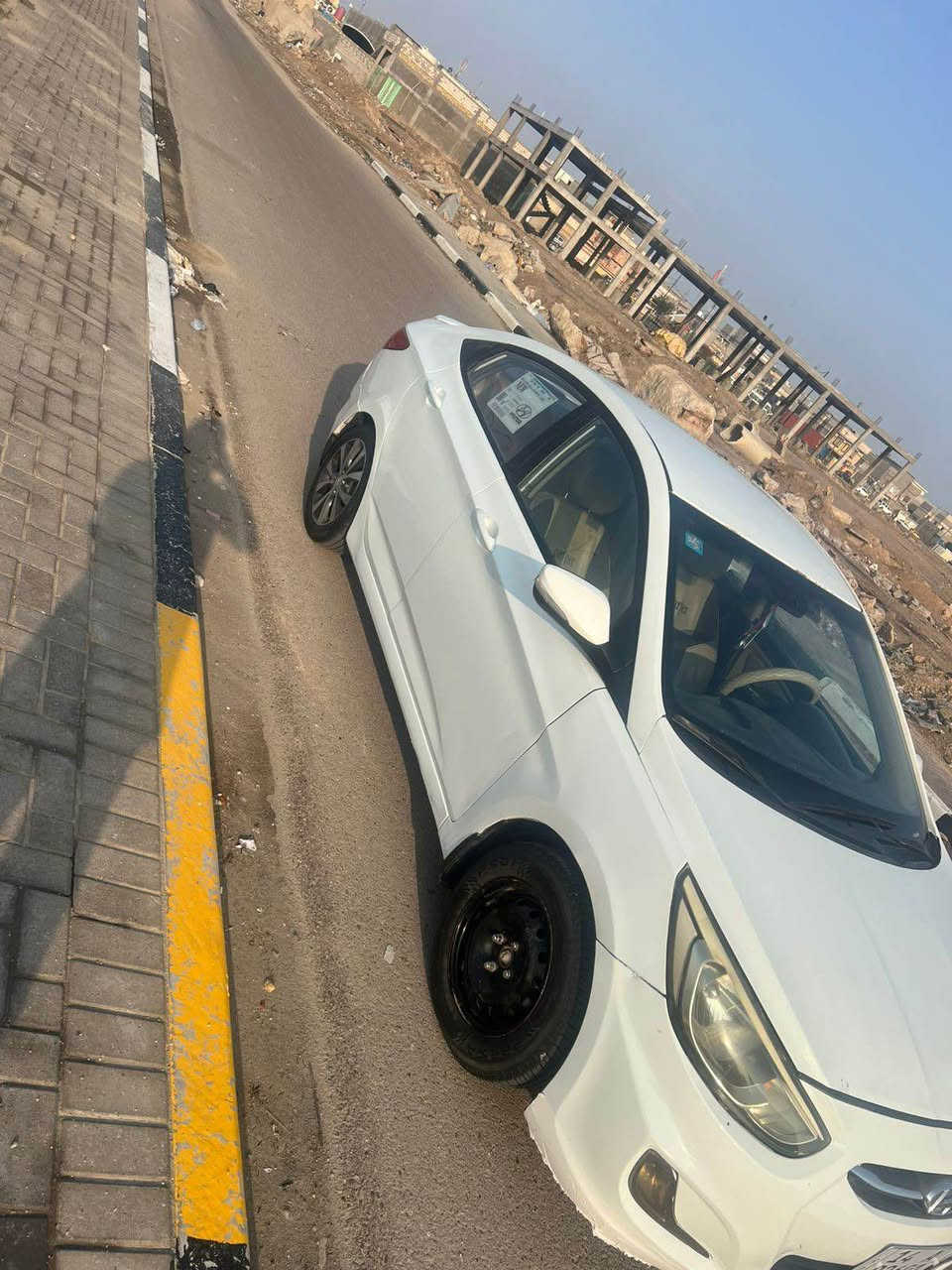 اكسنت مديل 2016 وارد خليجي رقم بصرة انكليزي بسمنة
كفالة مكينة وكير وشاصي حدادة خير من الله السيارة مصبوغة جمالية اثر جراد بدون ضربة كفالة من الضربة 
شاشة سستم سماعات دواخل جديدة 
السيارة جاهزة مال بيت السعر 81 وبيها مجال بسيط 

مكان السيارة البصرة  

رقم راعي السيارة { *********** } البصرة, العراق
