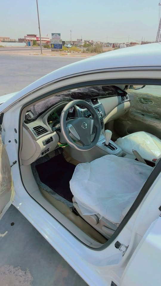 للبيع
نيسان سنترا موديل ٢٠١٩ خليجي 
مكفوله السياره وحيل جديده وعلى ايديه
والسنويه باسمي
السعر $١٢٥٠٠
وبيها مجال بسيط 
 للاستفسار الاتصال ع الرقم ***********
