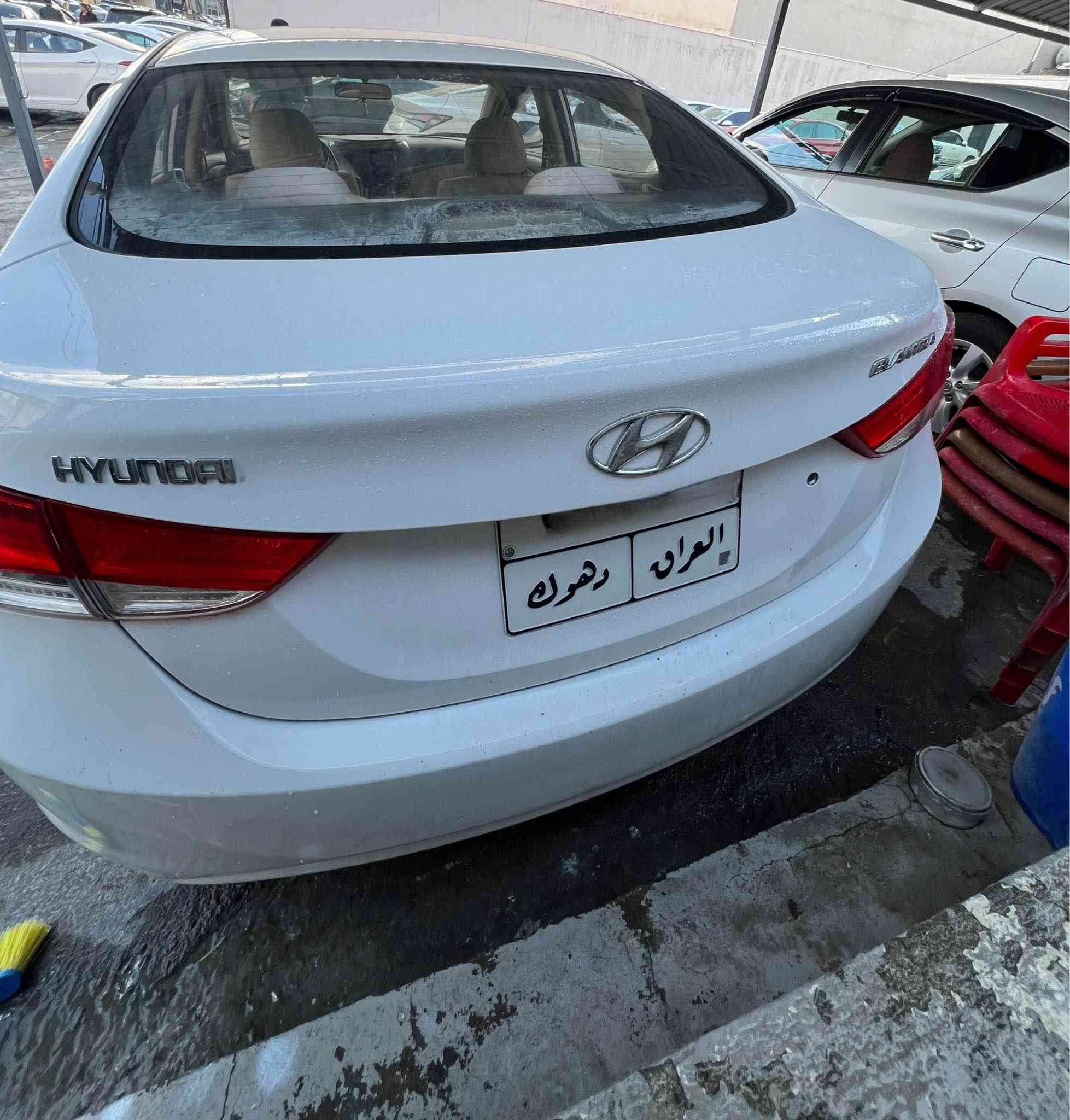 اسم السيارة و نوعها و موديل : هونداي النترا 2014
سعر و مجال :120 
غرامة :لا 
عدد سلندر + المحرك حجم المحرك :4 سلندر 1.6 لتر
عدد الممشة : 
مكينة مفتوحة : لا 
الكير مفتوح :لا 
المكينه بيها نفخ :لا 
عدد قطعة الصبخ + امكنها :بوند بشر صبغ
تعديل بارد : لا 
الايربكات : لا يوجد
الشاصي و الدواخل :سليمة
رقم الشاصي  :
تحويل او وكالة :موجود
عنوان : دهوك 
تبديل : موجود
قسط : موجود
رقم الهاتف :*********** دهوك, العراق
