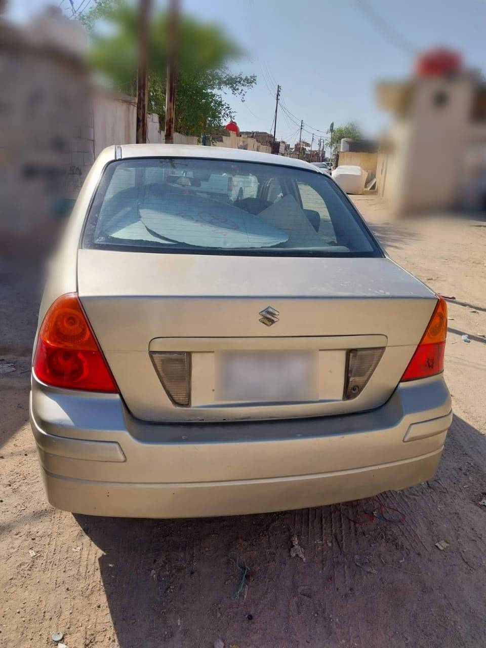 سيارة للبيع مكينه وكير كفاله تخم تاير جديد حداد ٨٠ بالميه سيارة خير من الله جاهزه العنوان بصرة الزبير سنويه صار ٣ اشهر منتهيه السعر ٣٧ وبيها مجال ***********
