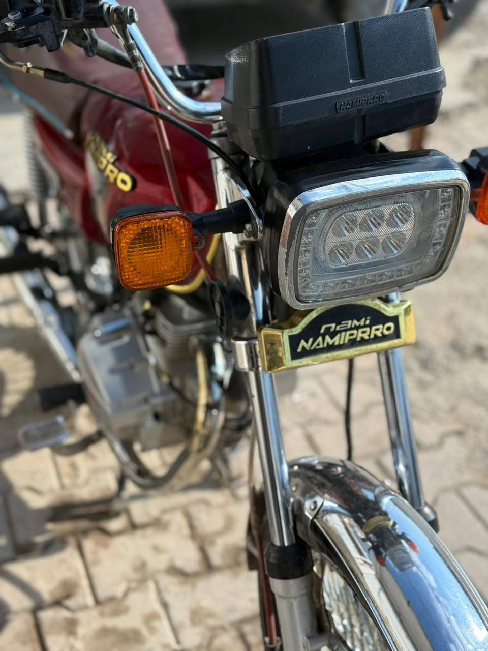 دراجة نامي برو2024كلش محرك لوك حلوه دبلات جدد امامي خلفي وياله تايرات جدد كهربائيات كلها شغاله كلشي علا البلاد سويجات 2 سلف شغال نكره بس كيج ميشتغل لايت عالي ناصي رماش كلا شغال سعر 480وبيها مجال الي شراي يتصل ***********
