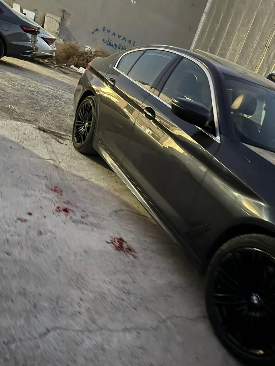 سەلام
BMW 530 2019
فولل مواسەفات 
وەکو دەعم بەس چاملغی سەکنی هەیتی رسمەکانم داناوە بۆنیتی بیلادی گۆراوە لە شەریکە
بێ  ژۆری بێ ئیرباگ  لەسەر دەقی شەریکە ماوە
هەولێر
*********** أربيل, العراق
