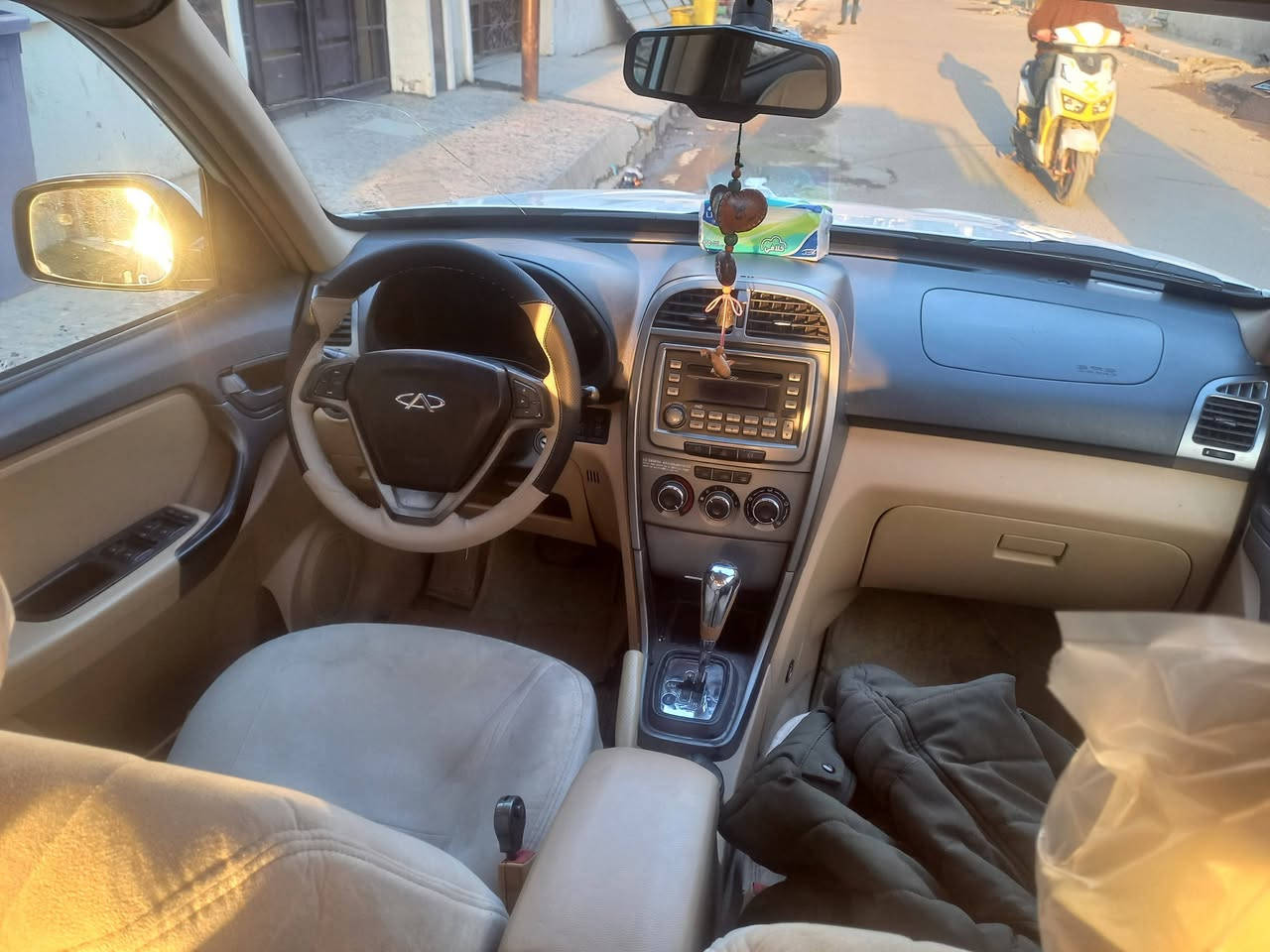 سلام عليكم تيكو ١٣ صبغ شبر بدون معجون بل بنيد باقي سياره كفاله محرك كير صدر تبريد تدفئة تخم تاير سياره جديده مامتعوبه ماشيه ١٠٣ رقم بغداد انكليزي سنويه لل ٢٨ سعرها ٦٨ وبيها مجال بسيط اي استفسار اتصل على الرقم *********** مكان بغداد الكرخ اي استفسار اتصل تحياتي للجميع
