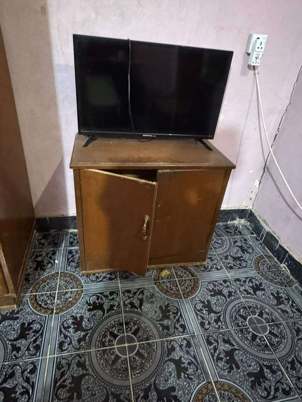 غرفه للبيع سعر ٢٥٠ بابل مهندسين 

***********
