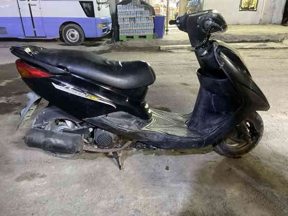 السلام عليكم شباب دراجة بريز للبيع  بيه باتري كاعد تشتغل هندر ونقص تريشة مثل ماموضح بلصورة ‏‪***********‬‏ هاذ الرقم بي واتساب والسعر واتساب مامتوفر خاص راسلني واتساب وبيك خير وتدلل
