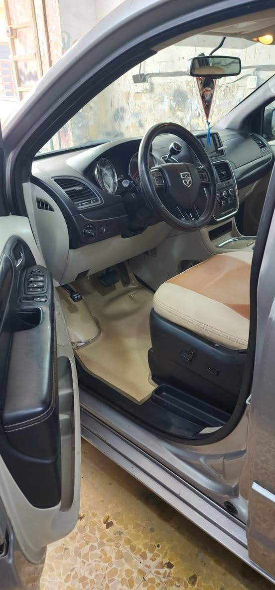 دوج كرفان مديل 2017 رقم سليمانيه ***********
