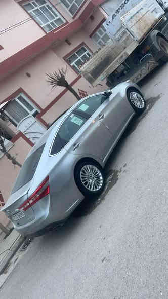 تۆیۆتا افلۆن 2015
سەیارەکە ٣ پاچەی پێشی بۆیاخە
بەسمە سلایتە قەپات مواسەفەت
چوار تایەو ویلی لۆکی لە ژێرە
ڕەقەم و سەنەوی نوییە بەناوی خۆمانەوەیە
تابڵێی توند و تۆڵە بێ مەسرەفە 
١٣٠ هەزار ڕۆیشوە 
نرخ 166 گەلا
شوێن ڕانیە
ژ.م *********** رانية
