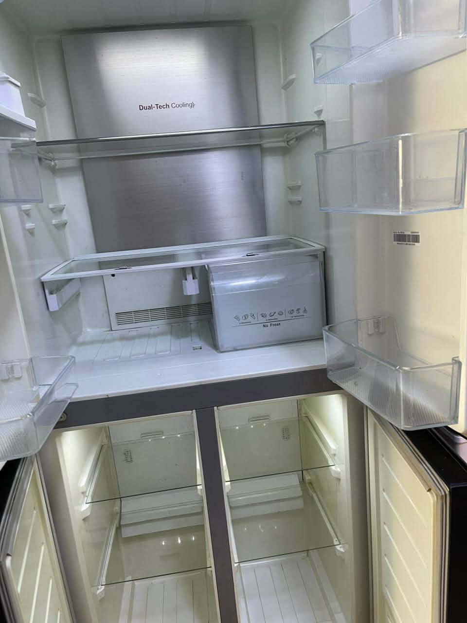 ثلاجه اخت الجديده مستخدم شي قليل شغاله السعر350بيه مجال 
حته لو مراوس بثلاجه حجم كبير 
مكان بغداد 
@إشارة


**إذا كنت صاحب هذا الإعلان وتريد حذفه لأي سبب، رجاءا أرسل رسالة إلى الدعم الفني**