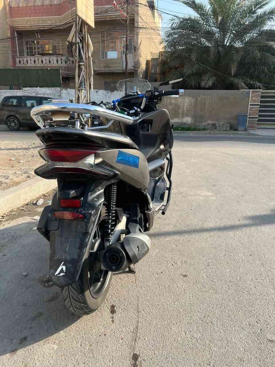 السلام عليكم دراجه بي سي اكس جيل الثلاث دراجه جديد   كفاله عامه جيب فيتر وتعال
دراجه ياباني                 السعر 18 وبيه مجال   ***********  
 مكان الشعب 
غير متواجد  علا فيس
