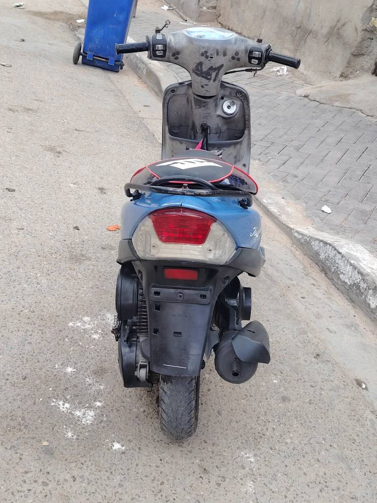 سلام عليكم شباب دراجه ماكس قجمه نضيفه مجفته بس بلاد 49 مثل ما واضح كدامكم نضافه فول كامله من كلشي سعرهه 600
رقم تلفون *********** البصرة, العراق
