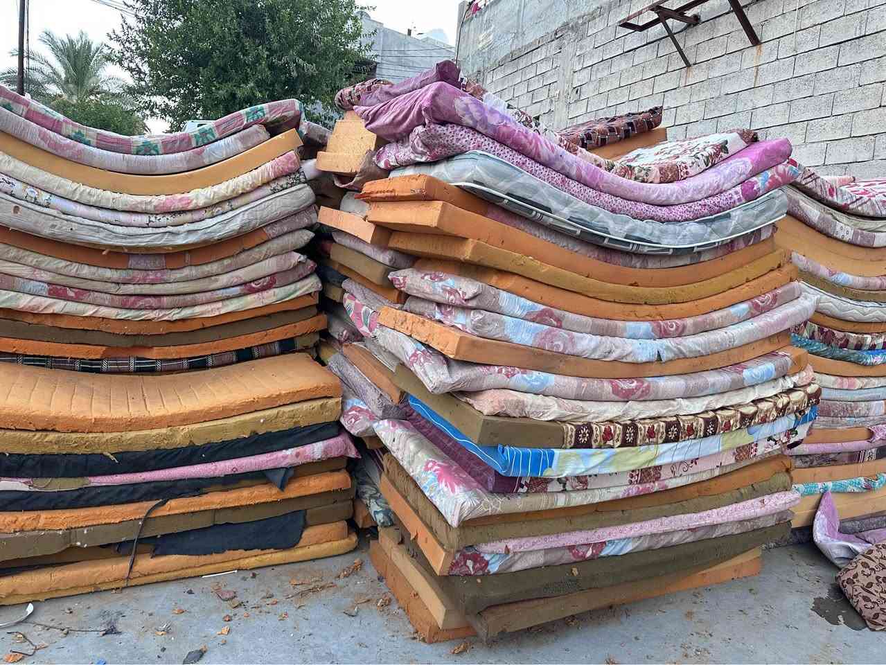 كلار سيروان مقابل مستشفى عام
*********** كالار, السليمانية
