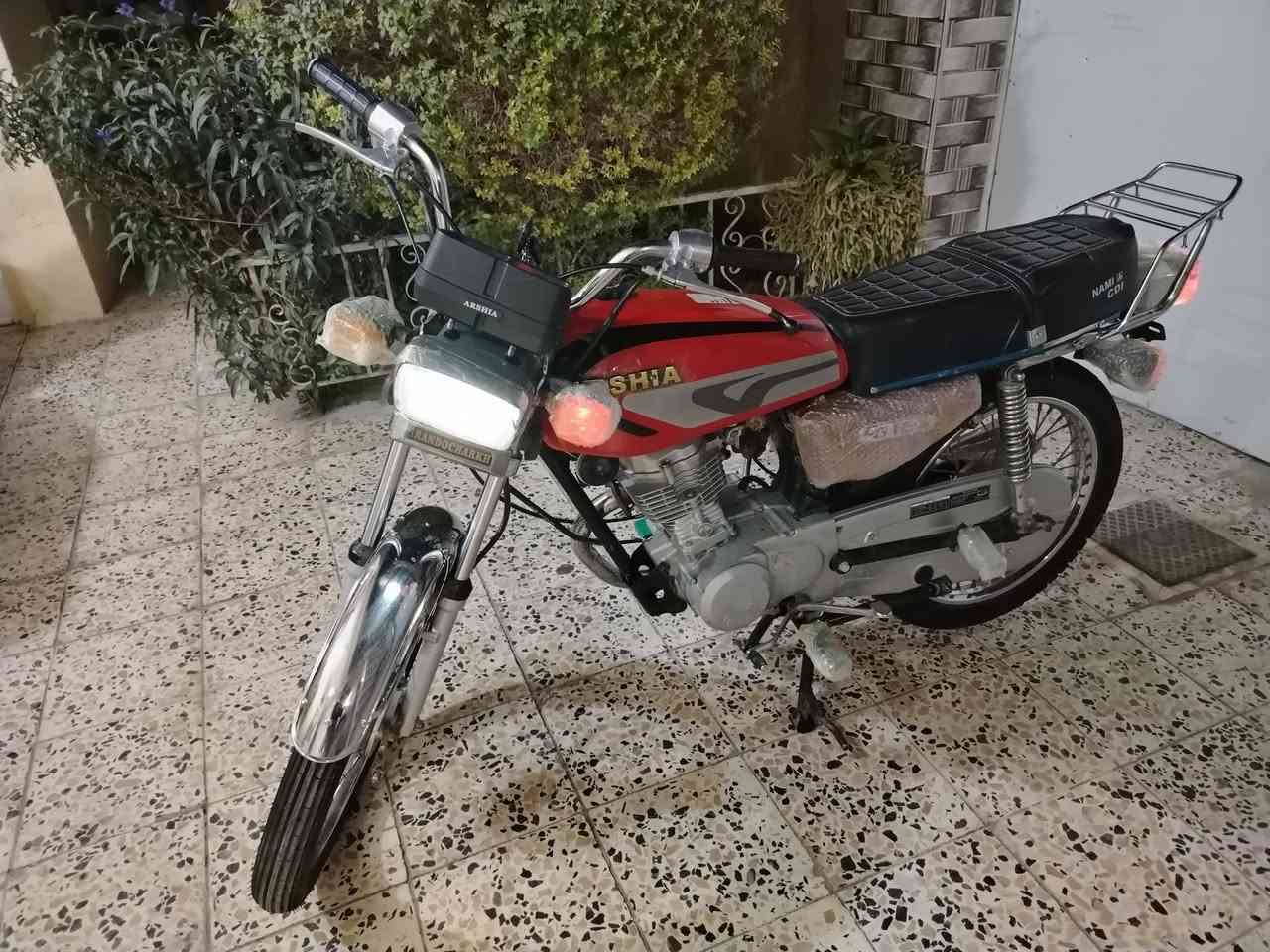 يالله / ارشه ٢١ نضيفه فول كلشي شغال خير من الله دراجه شلعه معدل ناعمه سعر ٧٠٠ وبيه مجال كوت دور العمال ***********
