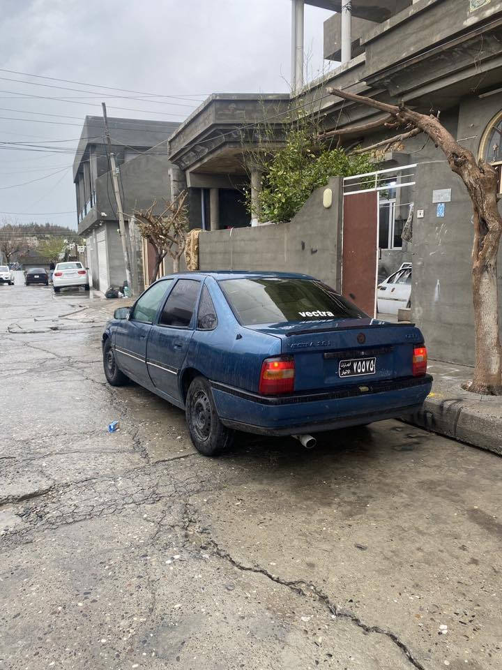 ئۆپڵ مەکینە ٢٠ گێڕ مەکینە موس بڕاوە دوکەڵ بوخار بەشەرت فیتەر ٠چوار ویل و تایەی خاوێن کامل کارەبای بەشەرت زۆر توندوو تۆڵە لەحیم غایسی نیە دەحم لێدراوی نیە زۆر بەکێش و بەهەڵمەتە بەنزینی زۆر کەم دەوێت سوکان پاوەر گەرمی فڵجە بەشەرت ماڵی سعری ١٥گەڵا
شەوین قەڵاردی ئەدمین گیان
***********
