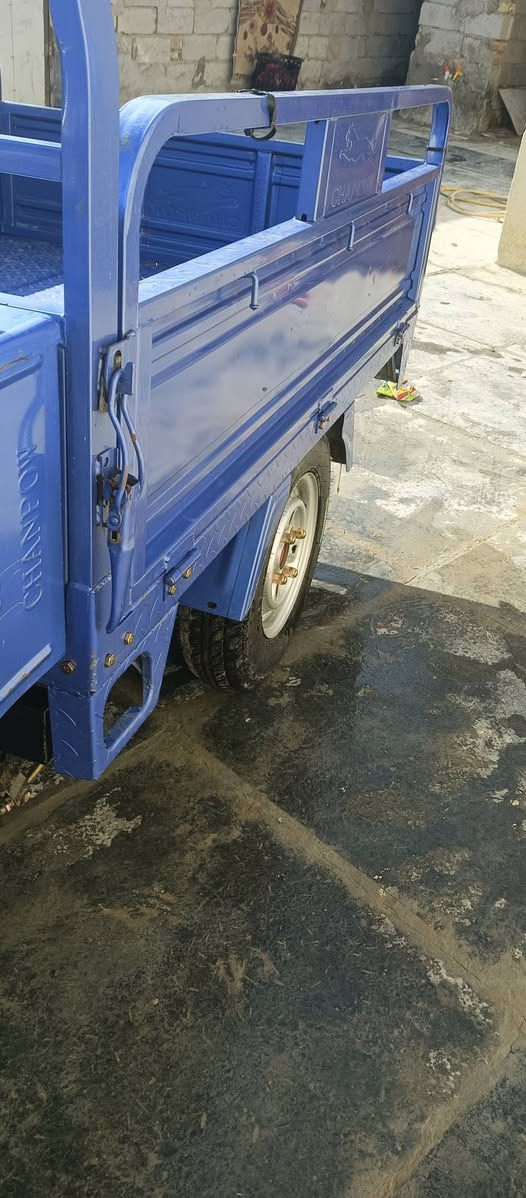 السلام عليكم  ستوته للبيع  اورق اصولي نضافه فول موديل مكفوله من كلشي 2025 مكان  الديوانيه الستفسار انتصل عله الرقم ***********
