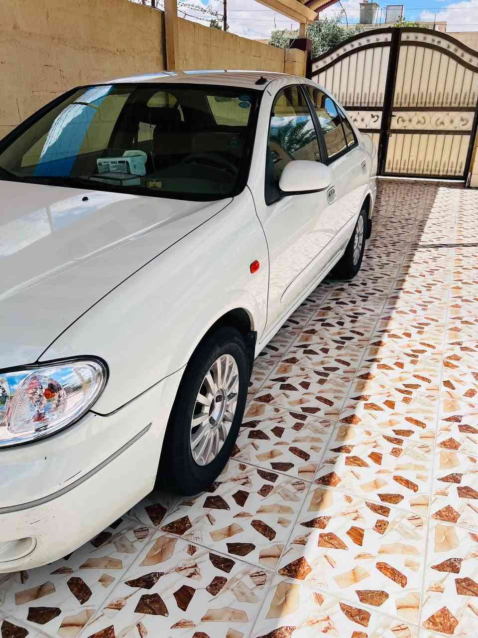 السلام عليكم 

للبيع نيسان سني 2009 ياباني اوتماتيك محرك اسود مكفوله من الصبغ والضرر تبريد ثلج سياره جاهزه من كل النواحي سنويه جديده بأسمي تحويل مباشر رقم سليمانيه دولي السعر $110 وبي مجال للأستفسار ***********
