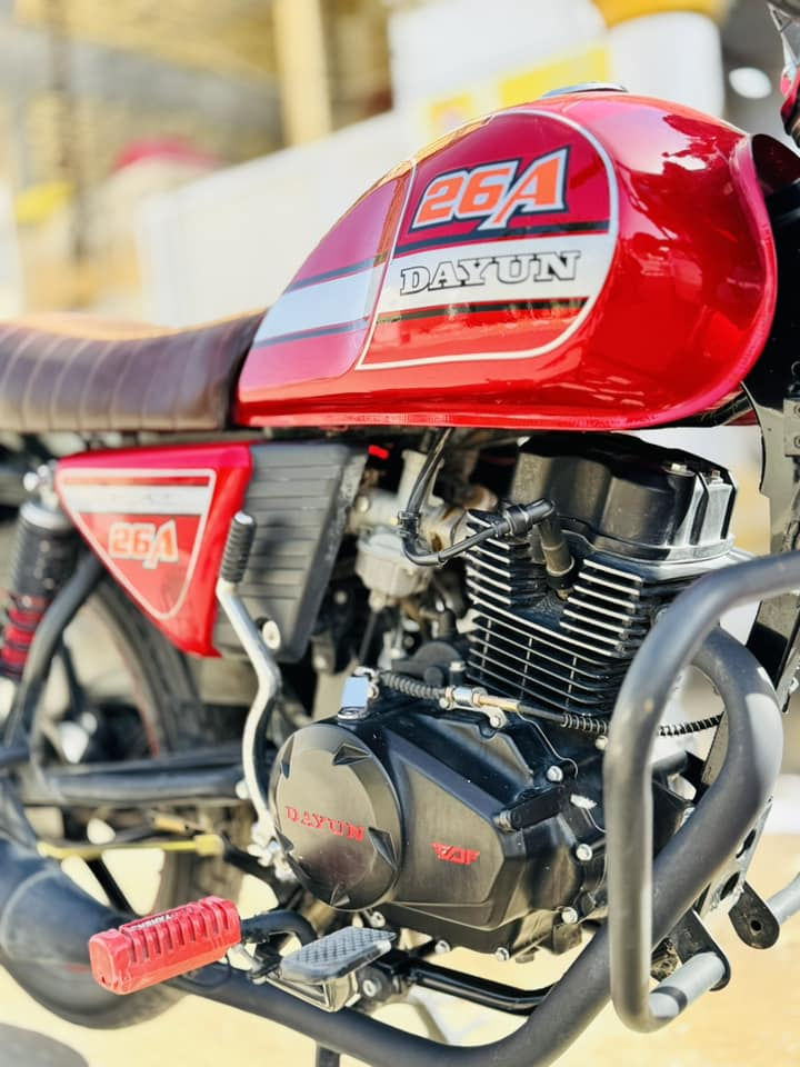 السلام عليكم 🙋🏼
دراجه دايون نفخ موديل 2025 
دراجه جديده حيل ابد مامتعوبه 
دهن امزويل كل 10 ايام يتبدل مكينه ستيل👌
كهربائيات كلها شغاله + سلف هندر
السعر (مليون و 650 )وبيها مجال 
للاتصال ‭+٩٦٤ ٧٨٣ ٨٥٠ ٢٨٦٩‬
العنوان ناصريه مركز


**إذا كنت صاحب هذا الإعلان وتريد حذفه لأي سبب، رجاءا أرسل رسالة إلى الدعم الفني**