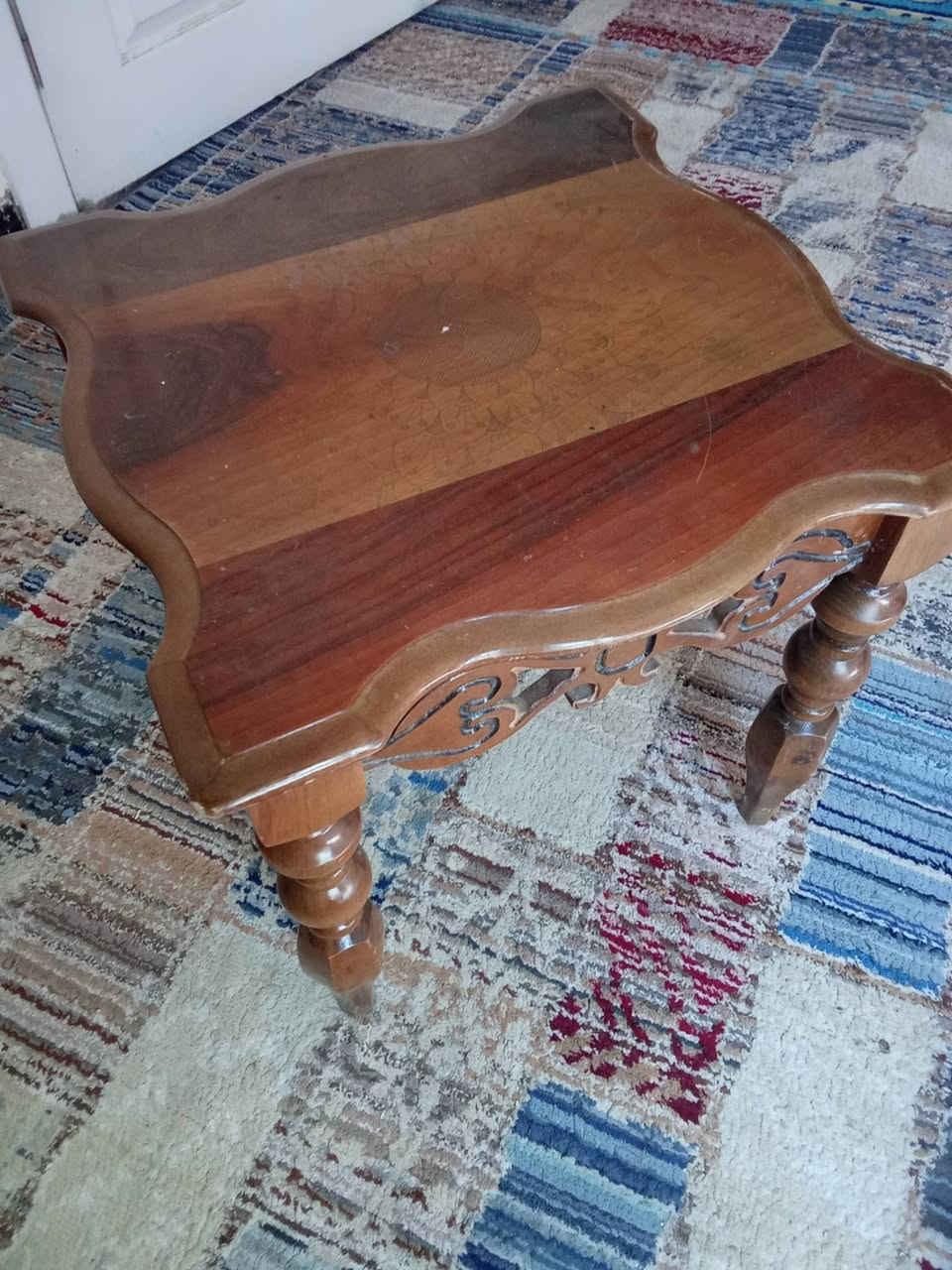 القاصة سعره 170 وابيه مجال والثرياه ب50 وابيه مجال والمجمدة200 والغساله 225 وابيه مجال والمراوح سعرهن ب60 وابيهن مجال امهات الشحن سخان سعره 80 وابيه مجال والثلاجة300 جدد مكانهن الغرض نجف واسبلت المتحرك سعره ب180 ميز الطعام 220 والتخم ديون 220 15 نفر ياخذ والكاونتر150 وابي مجال


**إذا كنت صاحب هذا الإعلان وتريد حذفه لأي سبب، رجاءا أرسل رسالة إلى الدعم الفني**